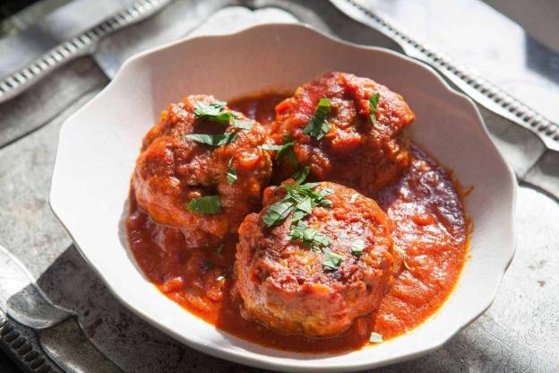 italian-meatballs-horiz-c-1800